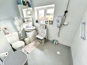 Wet Room- click for photo gallery